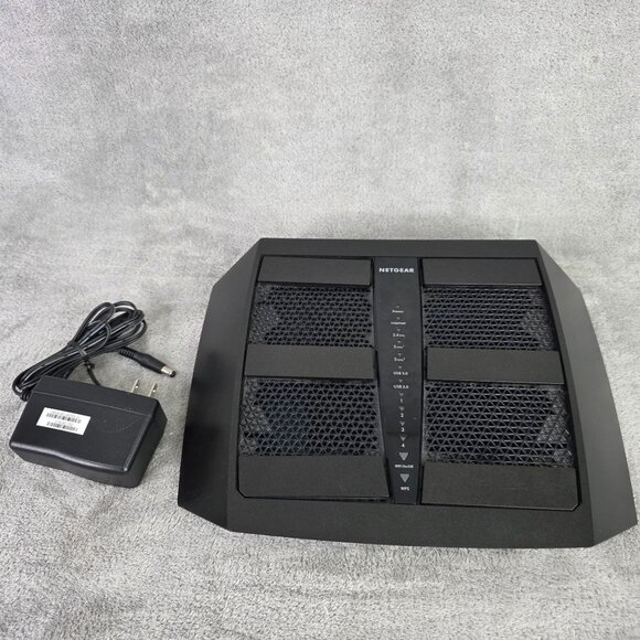 Netgear Nighthawk X6 AC3200 Tri-Band WiFi Router R8000 With Power Adapter TESTED - Picture 2 of 8